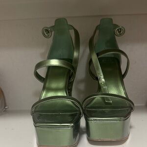 Marc Fisher Metallic Green Platform Heels